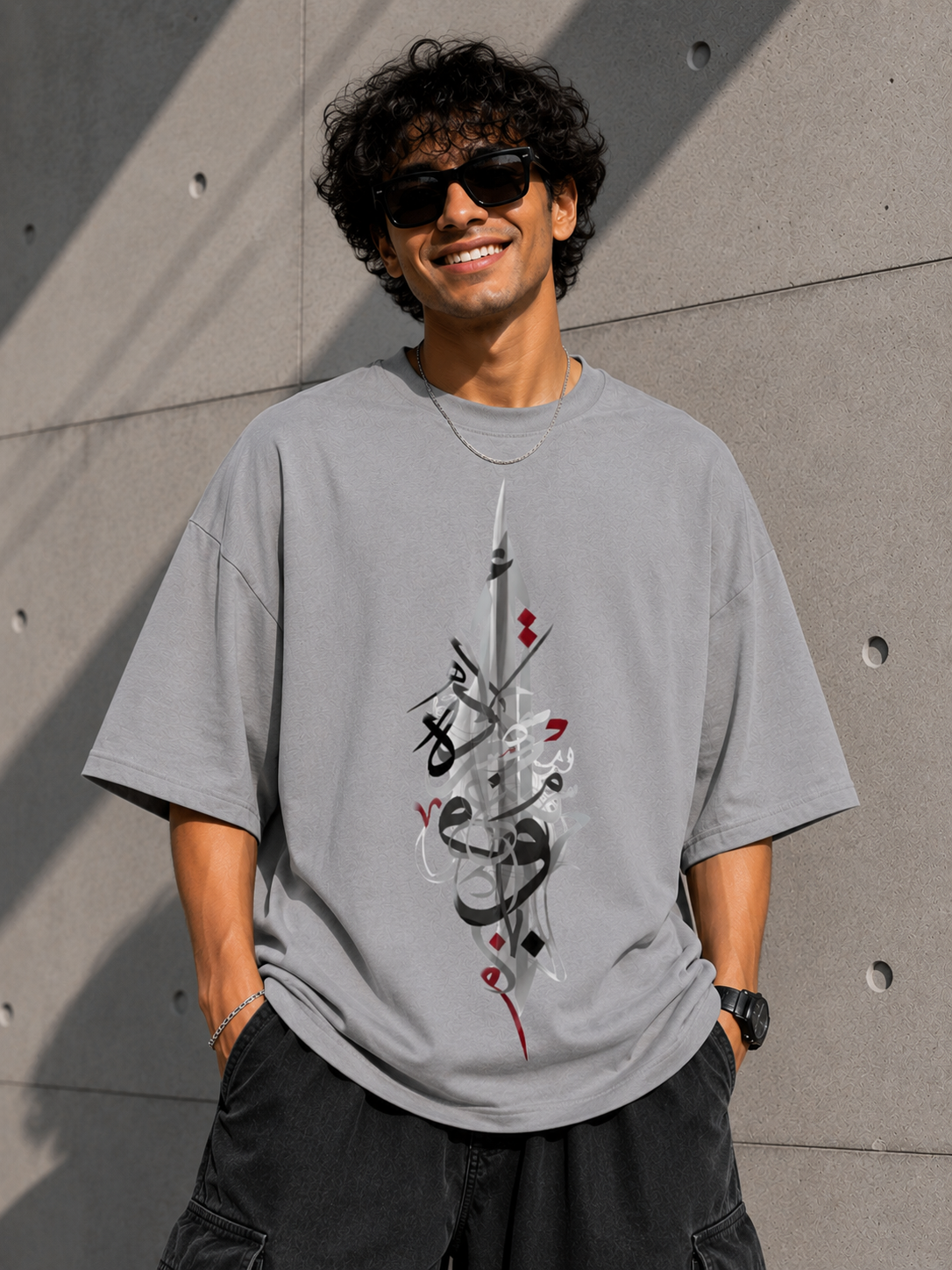 Arabic Calligraphy Graphic Oversized T-Shirt – Grey Minimalist Streetwear Tee