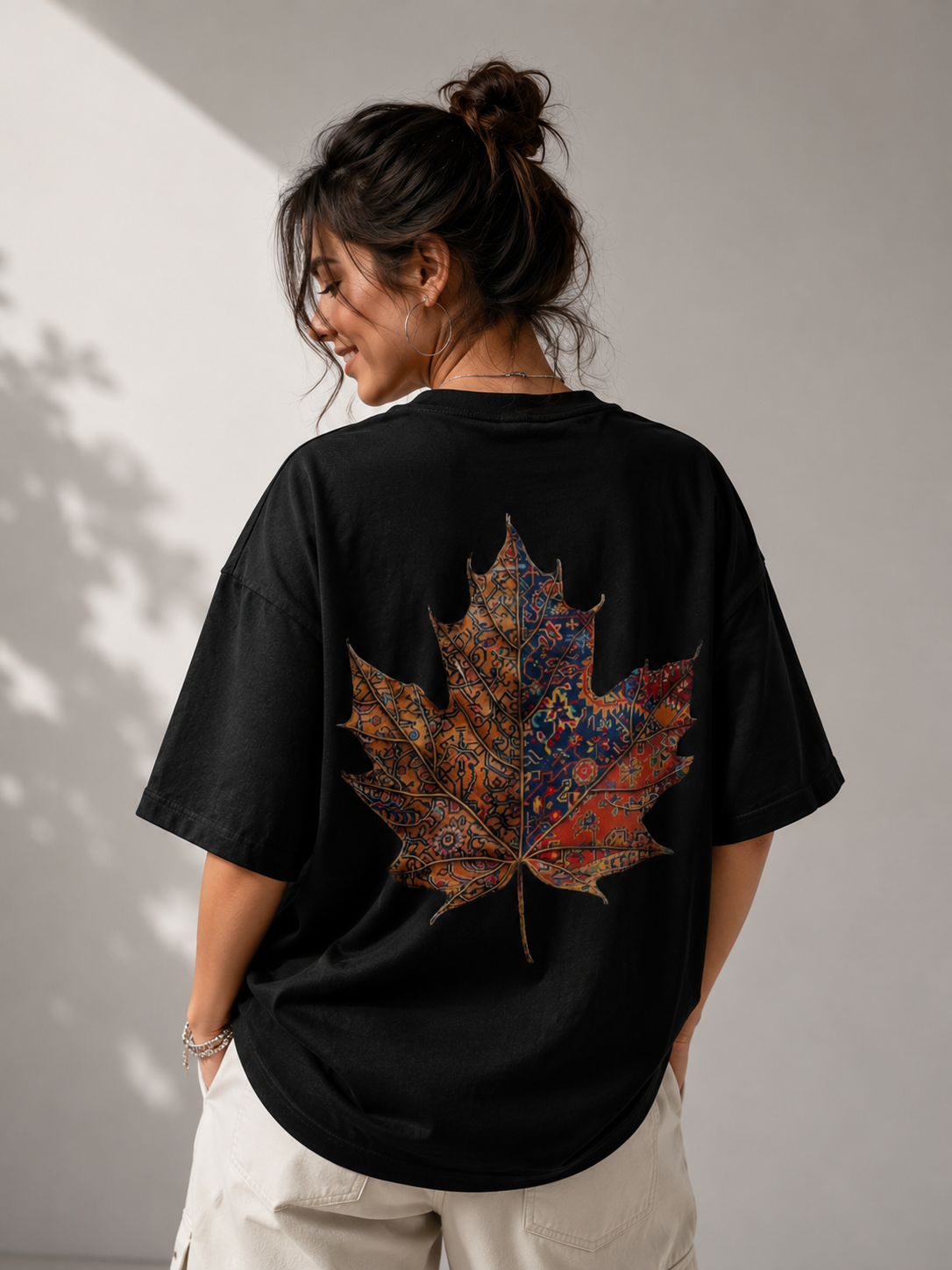 Autumn Maple Oversized T-Shirt – Artistic Leaf Graphic Tee